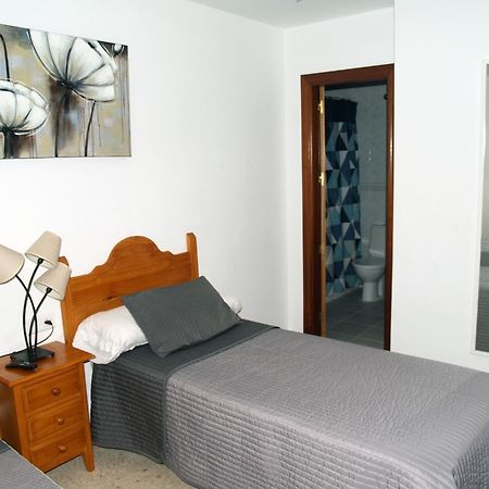 Hostal Gonzalez Marbella Ngoại thất bức ảnh