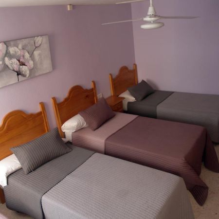 Hostal Gonzalez Marbella Ngoại thất bức ảnh