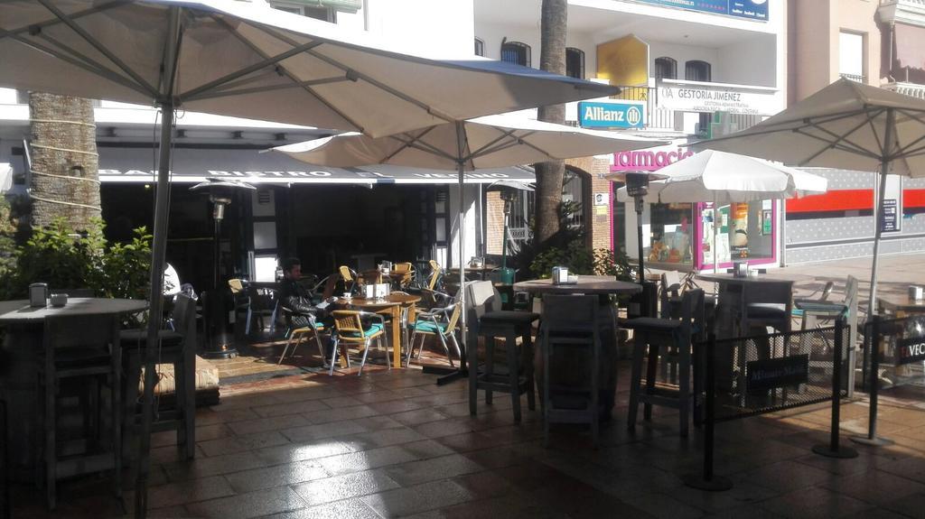 Hostal Gonzalez Marbella Ngoại thất bức ảnh