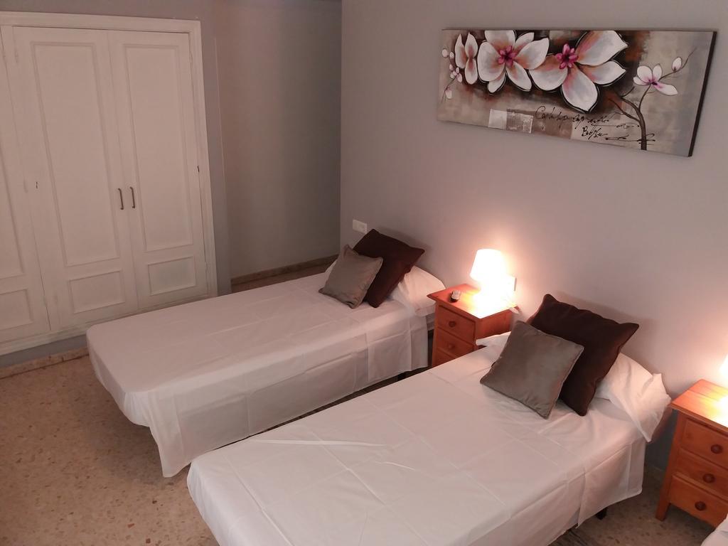 Hostal Gonzalez Marbella Ngoại thất bức ảnh