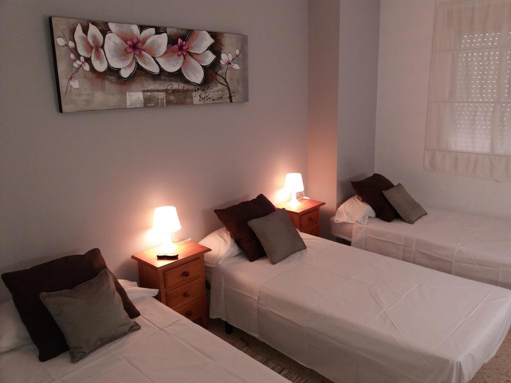 Hostal Gonzalez Marbella Ngoại thất bức ảnh