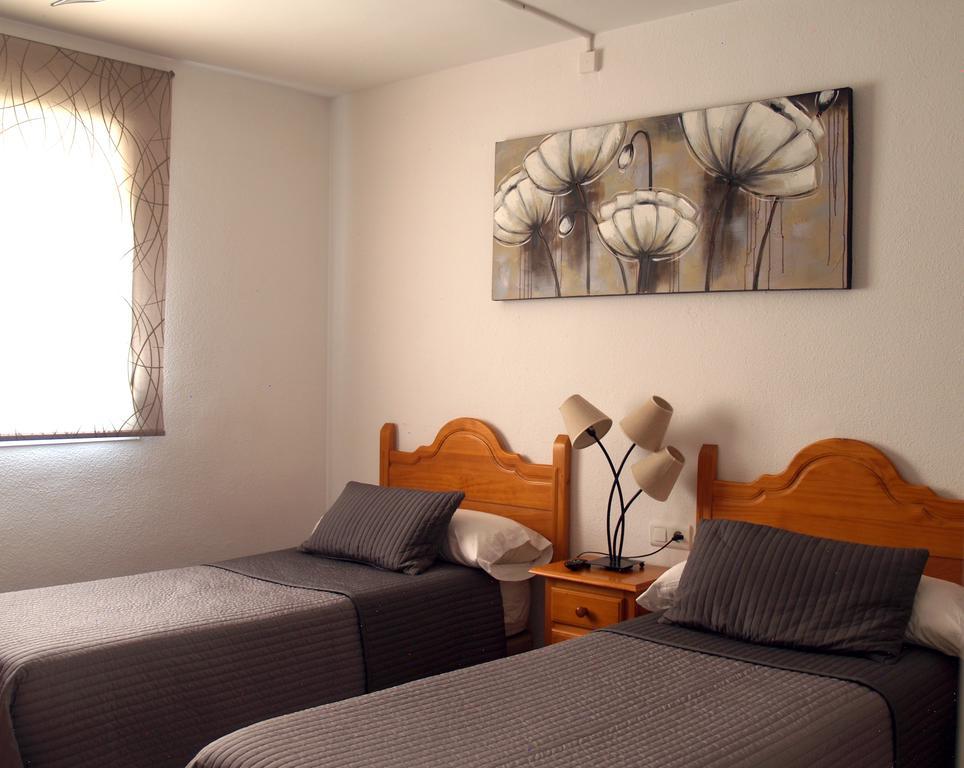 Hostal Gonzalez Marbella Ngoại thất bức ảnh
