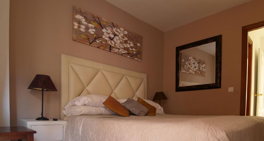 Hostal Gonzalez Marbella Ngoại thất bức ảnh