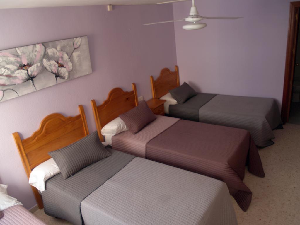 Hostal Gonzalez Marbella Ngoại thất bức ảnh