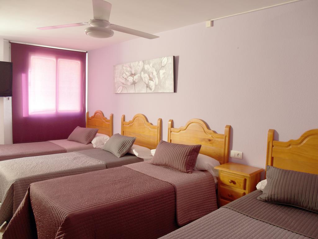 Hostal Gonzalez Marbella Ngoại thất bức ảnh